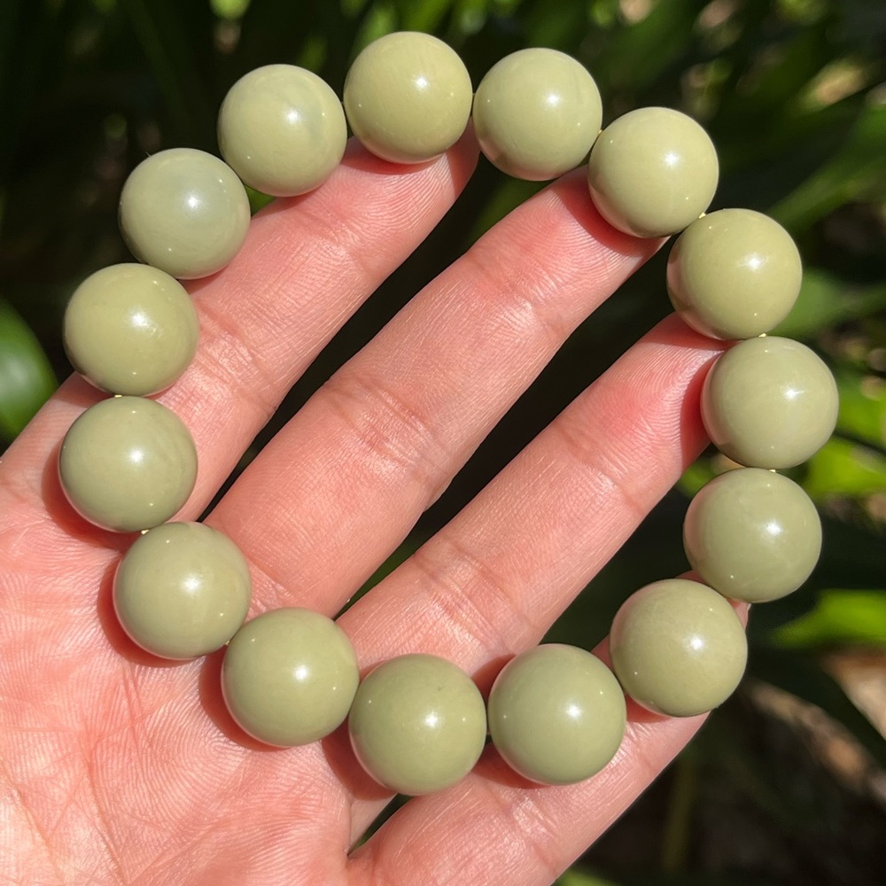 14mm chunky‎ stretchable green alashan bracelet 0305